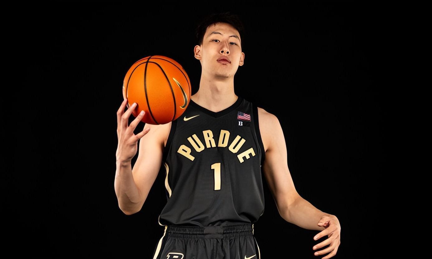开云体育下载-夺冠+MVP!中国男篮18岁2米15新星崛起闪耀:曾单场轰30+8真猛